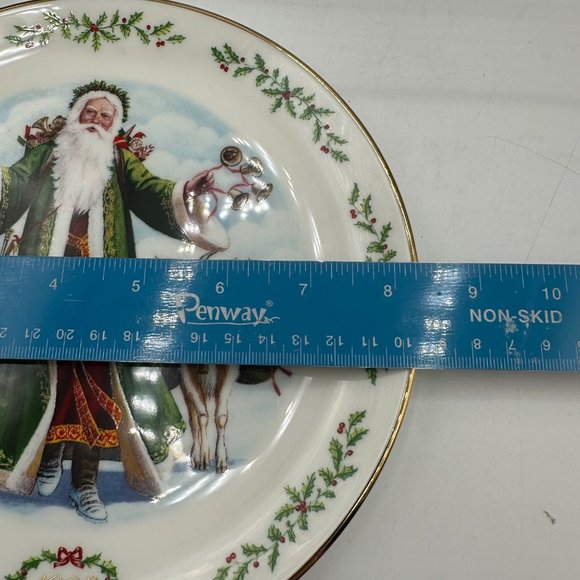 Lenox Father Christmas International Victorian Santas Plate Collection Holiday - Picture 9 of 10